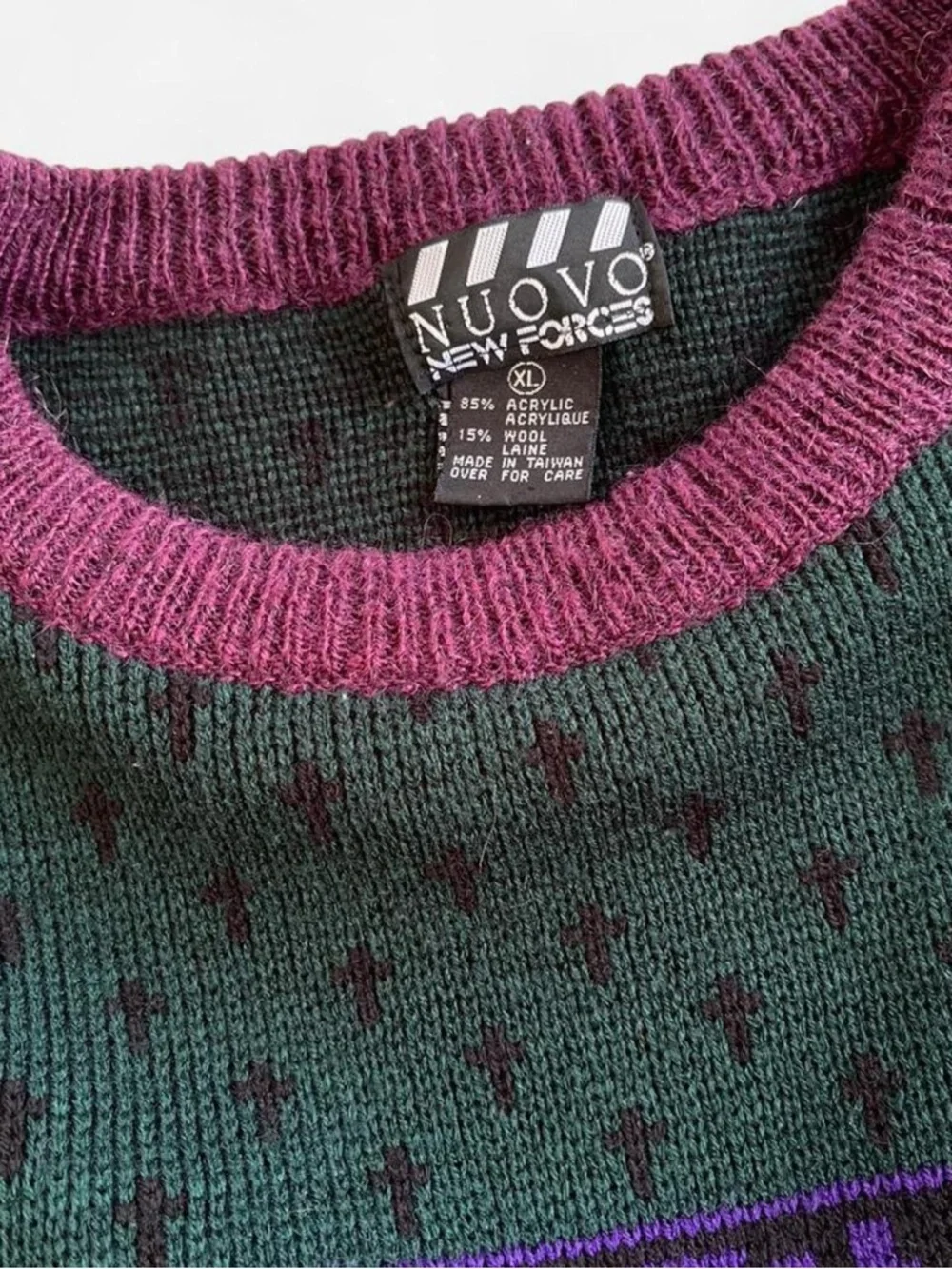 Vintage Nuovo New Forces Retro 80s 90s Acrylic Wool Golf Sweater Maroon Green